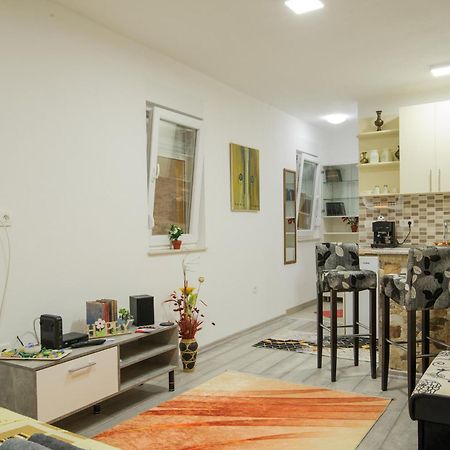 Studio Apartments Kim - Dilberovic Мостар Екстер'єр фото