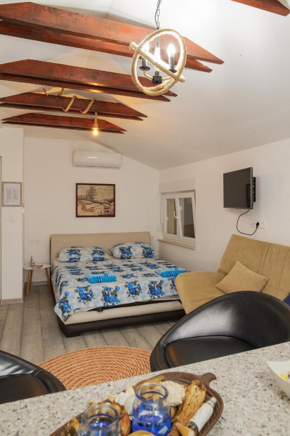 Studio Apartments Kim - Dilberovic Мостар Екстер'єр фото